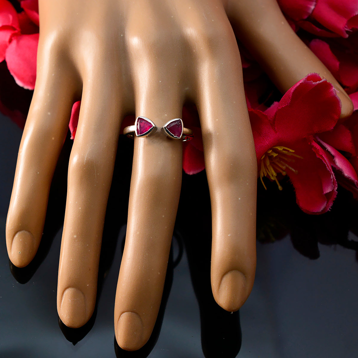 Indian Ruby Toi et Moi Turkish 925 Sterling Silver Red Gemstones Dainty Contemporary Ring Jewelry