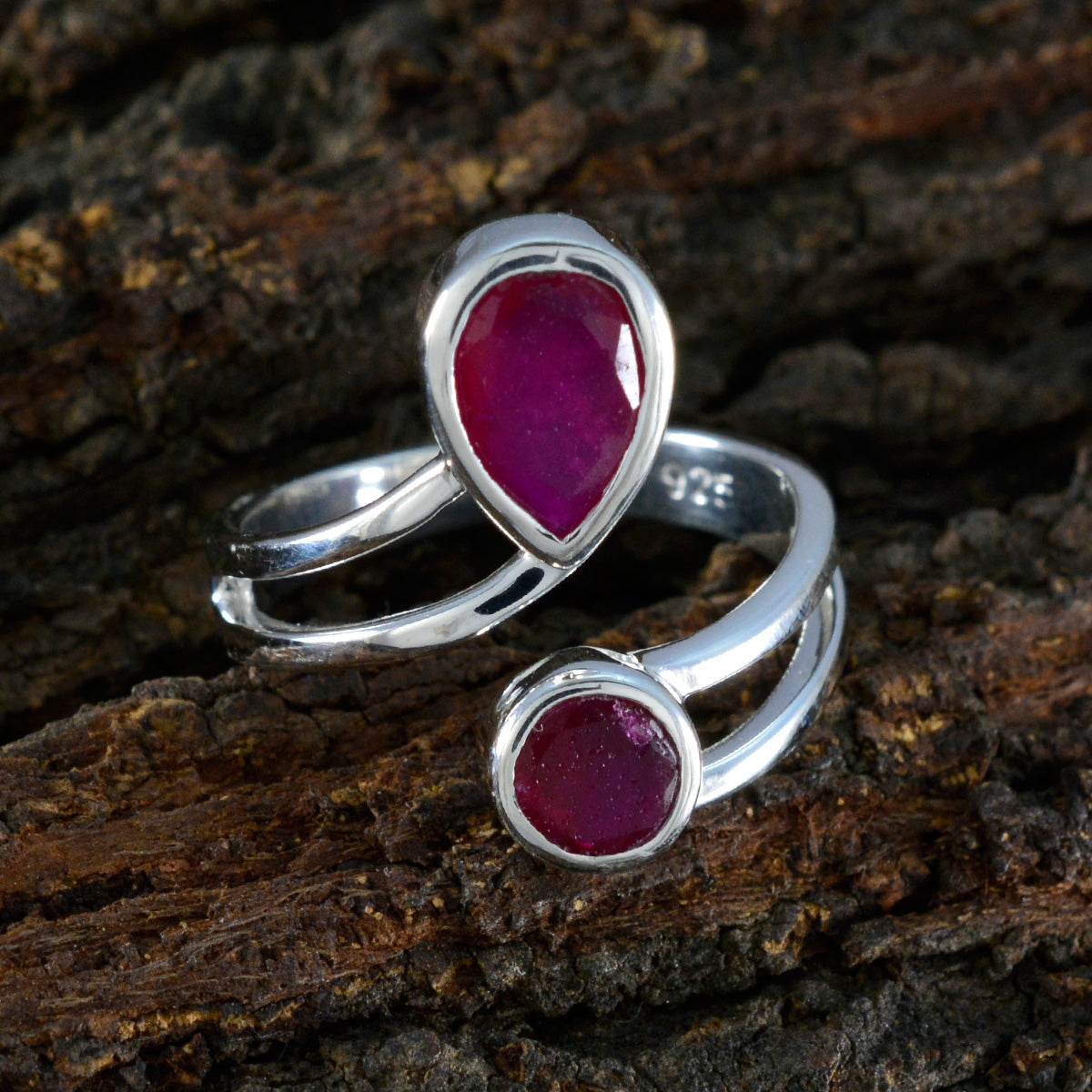 Indian Ruby Toi et Moi German 92.5 Silver Red Gems Tiny Fairytale Ring Jewellery