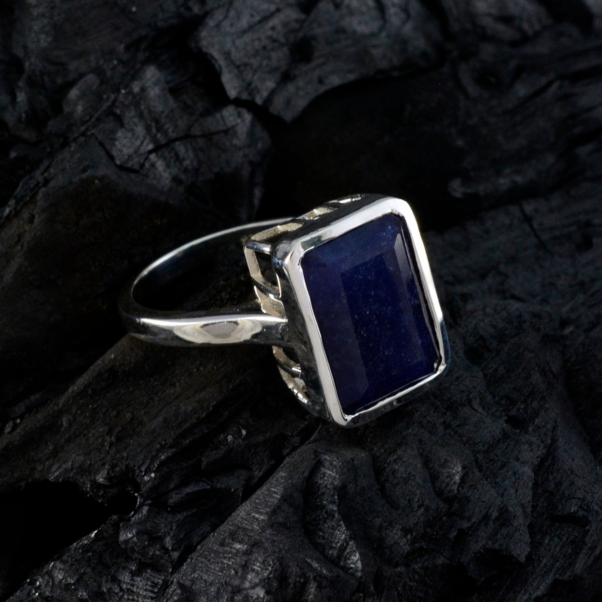 Indian Blue Sapphire Solitaire French 92.5 Silver Blue Gemstone Classic Abstract Ring Jewellery