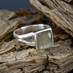 Labradorite Solitaire African Silver Gray Gemstone Eye catching Armor Ring Jewelry