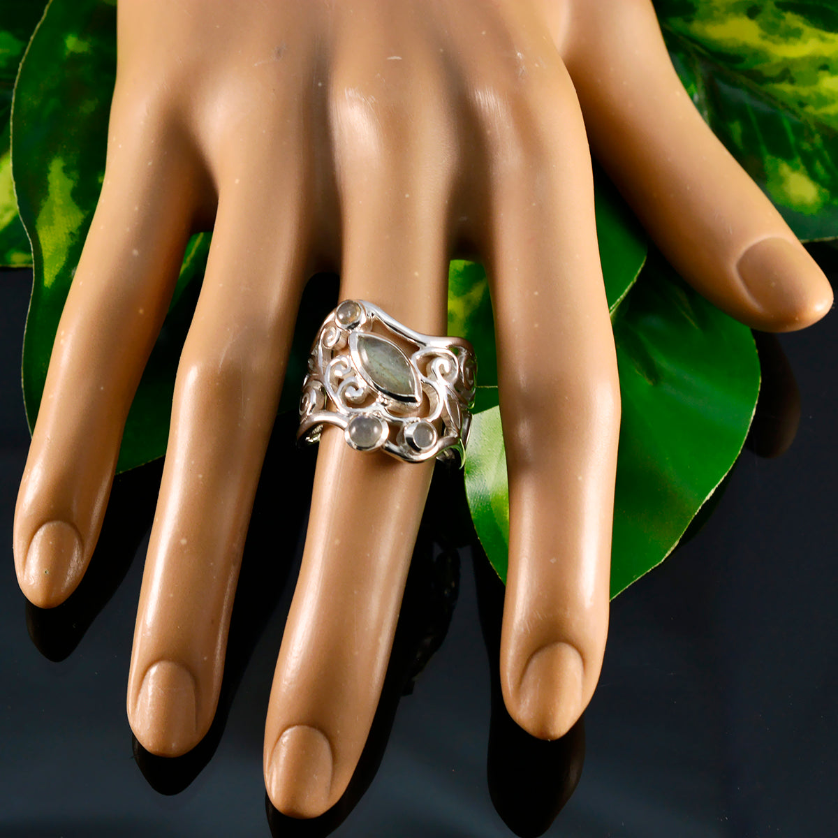 Labradorite multiple Russian 925 Silver Gray Gemstones Essential  Contemporary Ring Jewelry