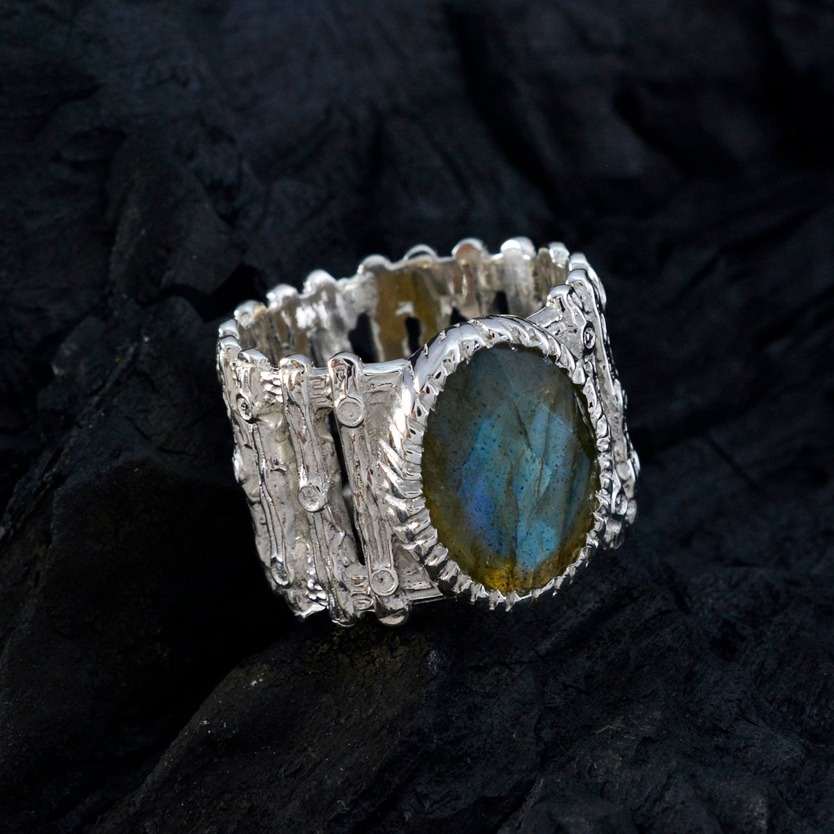 Labradorite Solitaire African 925 Sterling Silver Gray Gemstone Edgy Armor Band Jewellery