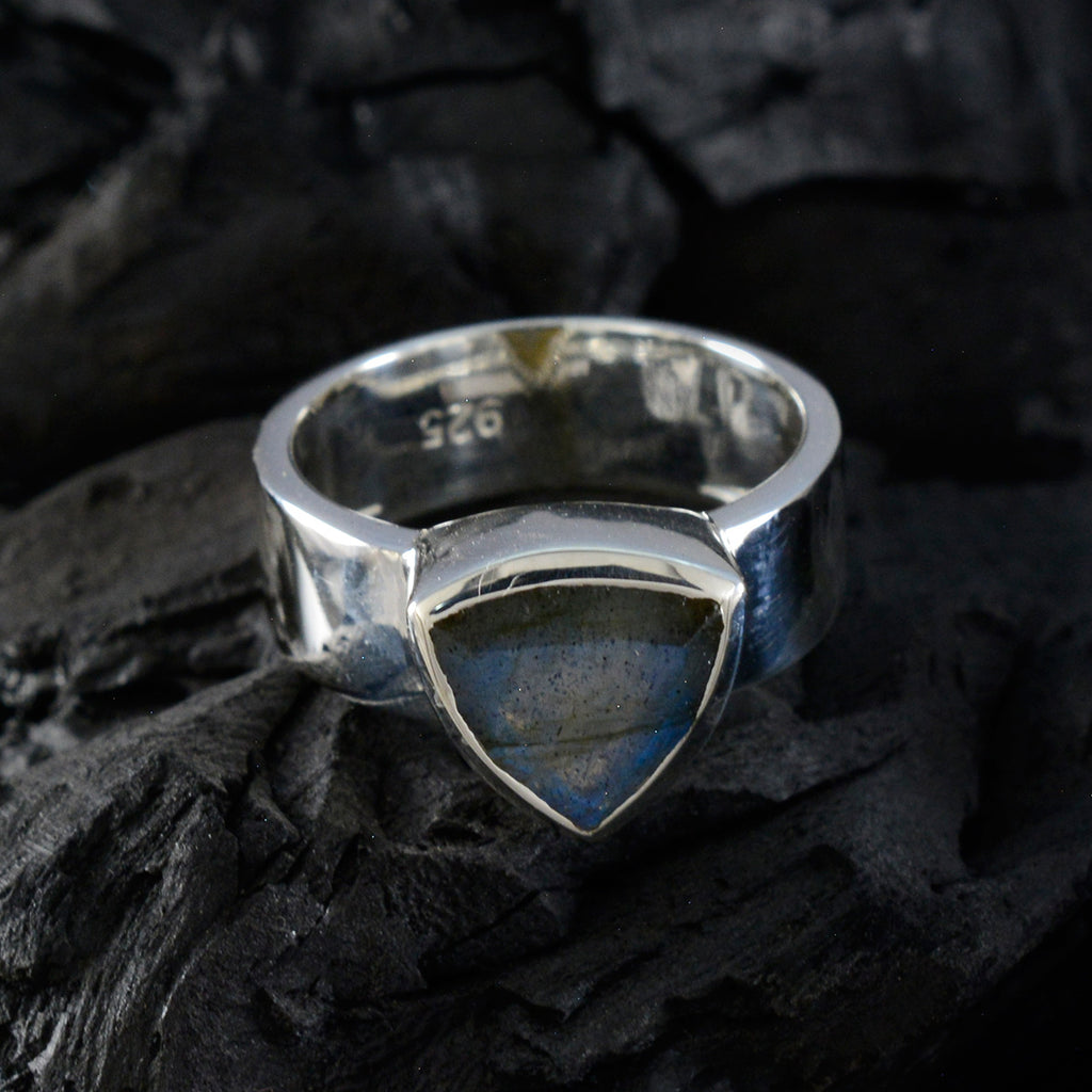 Labradorite Solitaire Russian 92.5 Silver Gray Gems Eye catching Signet Band Jewelry
