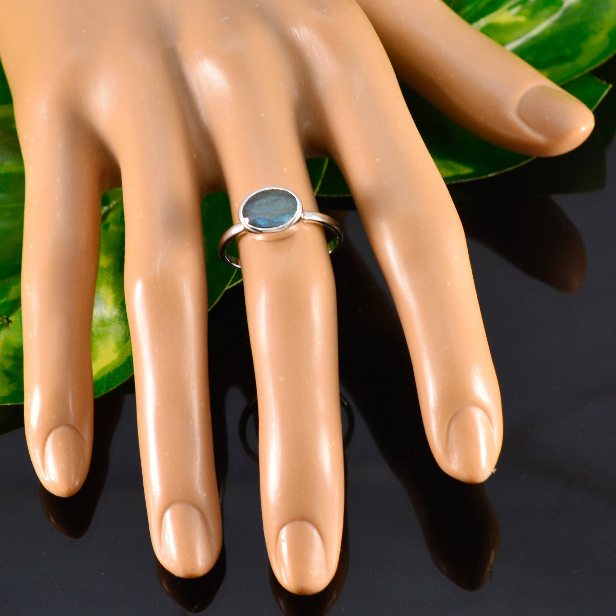 Labradorite Solitaire Korean Sterling Silver Gray Gemstones Dainty Modern Ring Jewellery