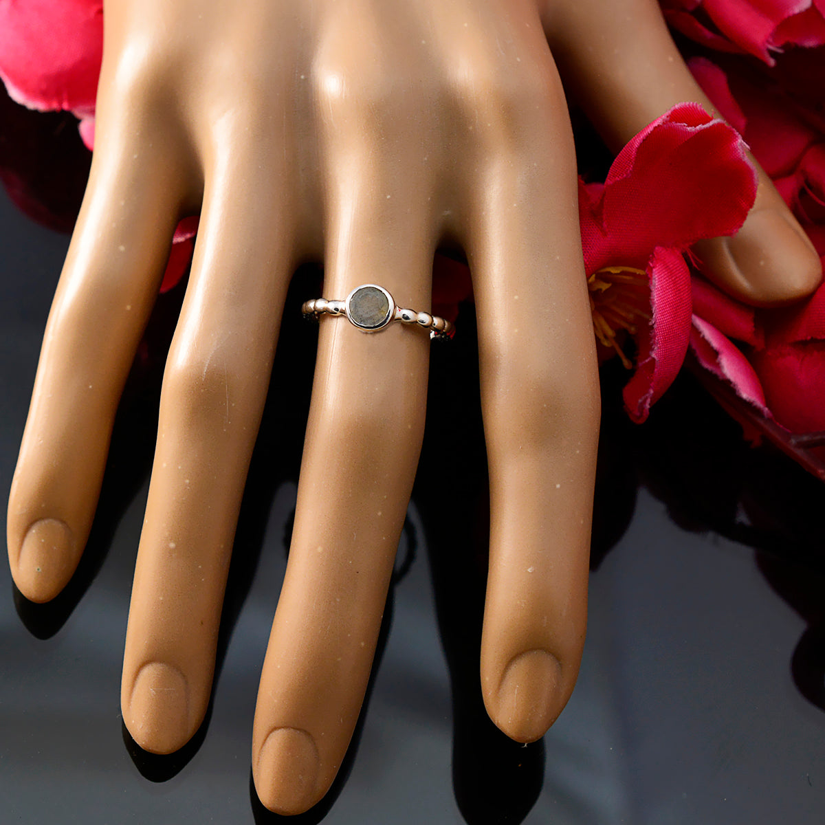 Labradorite Solitaire German 925 Silver Gray Gemstones Slim Luxurious Ring Jewellery