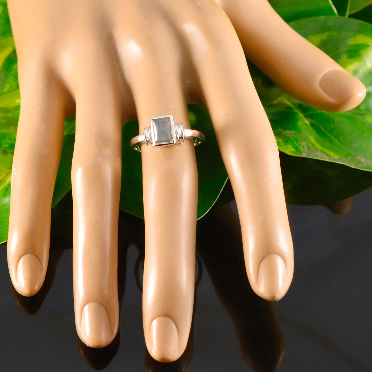 Labradorite Solitaire American 925 Sterling Silver Gray Gemstone Whisper thin Fairytale Ring Jewellery