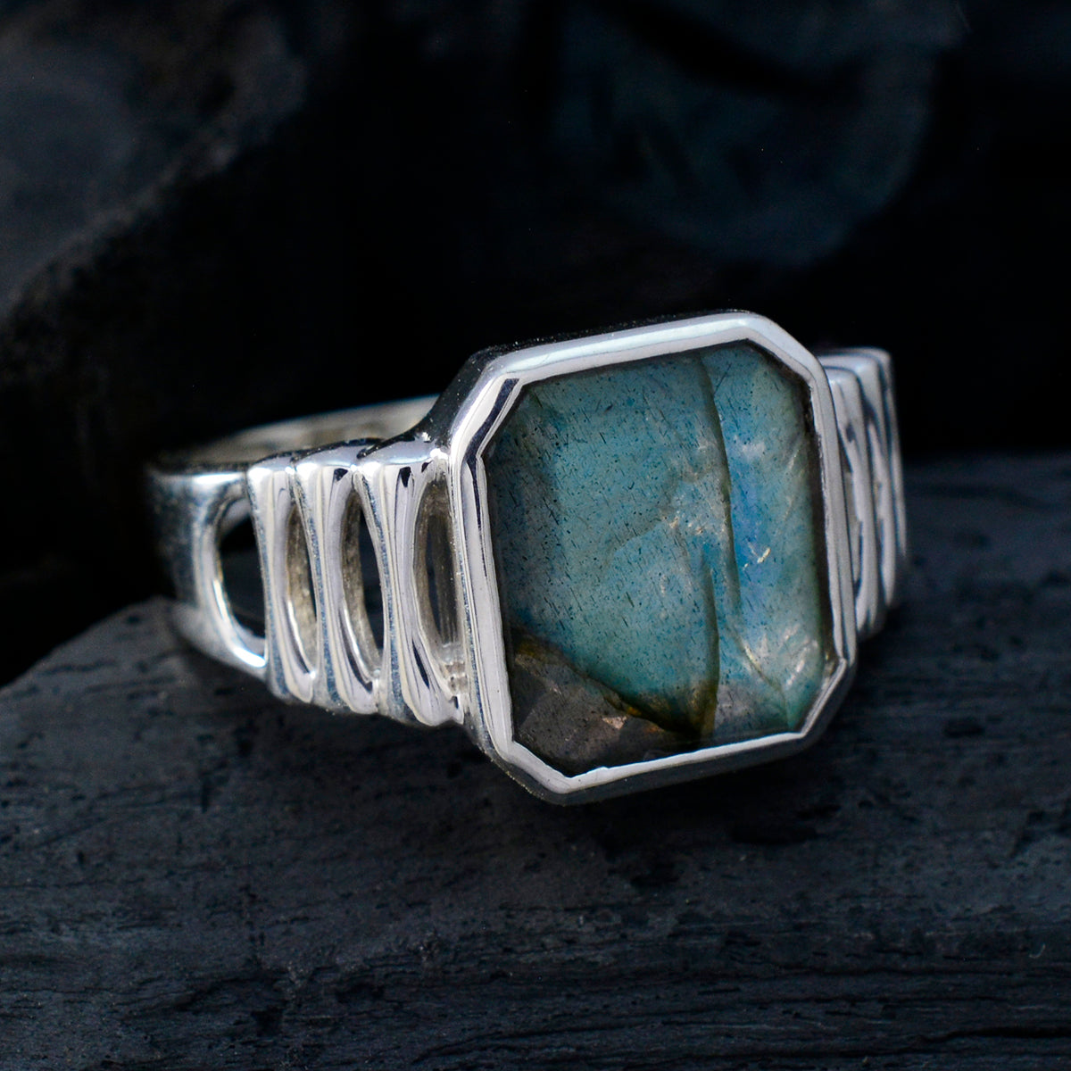 Labradorite Solitaire French Sterling Silver Gray Gemstones Mid weight Signet Ring Jewellery