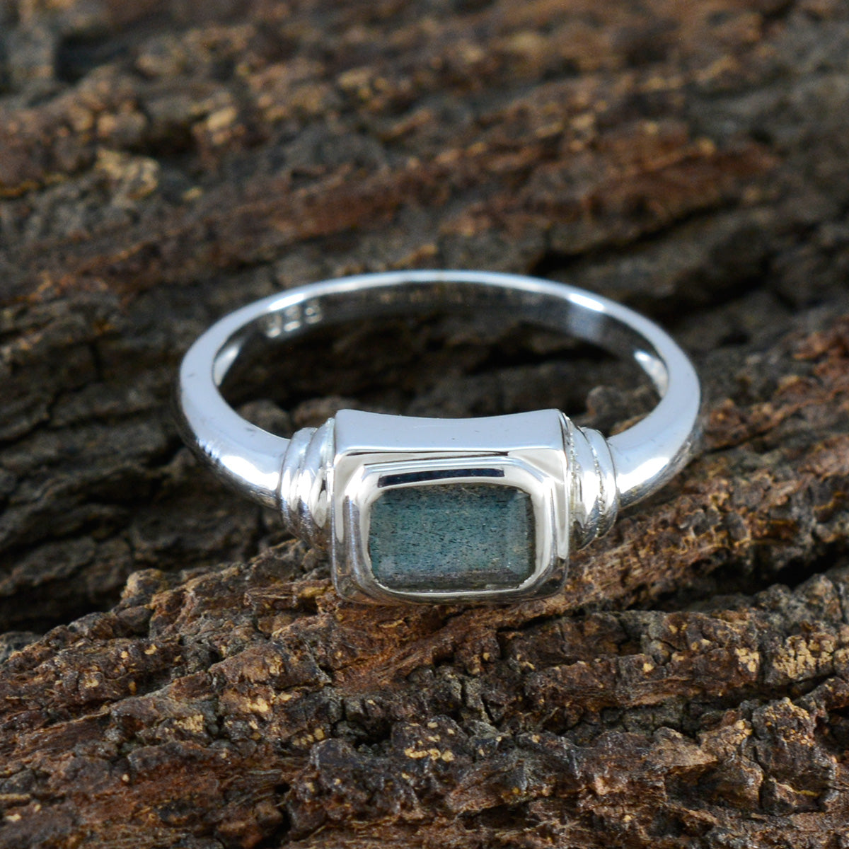 Labradorite Solitaire American 925 Silver Gray Gemstones Whisper thin Artisan Ring Jewelry