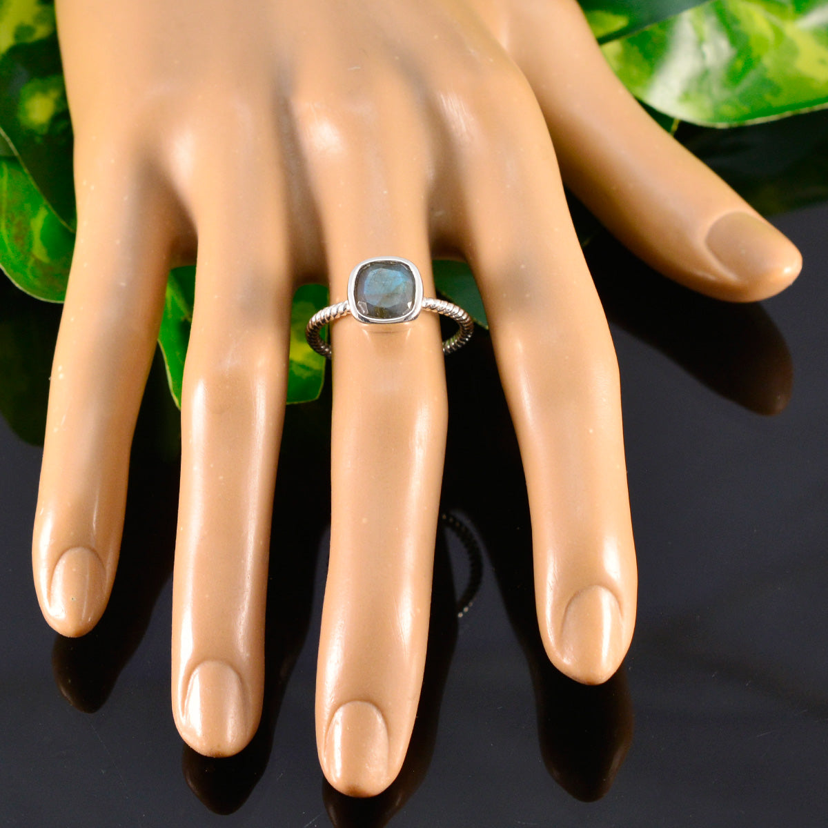 Labradorite Solitaire Korean 925 Silver Gray Gemstones Dainty Contemporary Ring Jewelry