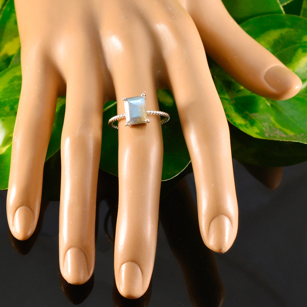 Labradorite Solitaire American 925 Sterling Silver Gray Gemstones Delicate Twist Ring Jewelry