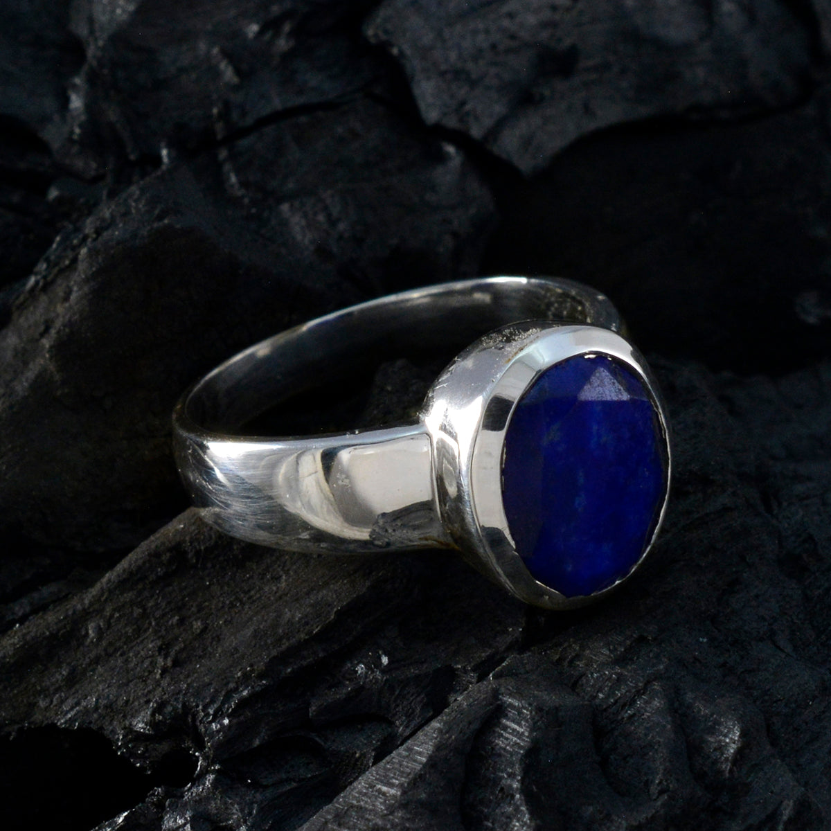 Lapis Lazuli Solitaire German 925 Silver Blue Gemstone Mid weight Feminine Ring Jewellery
