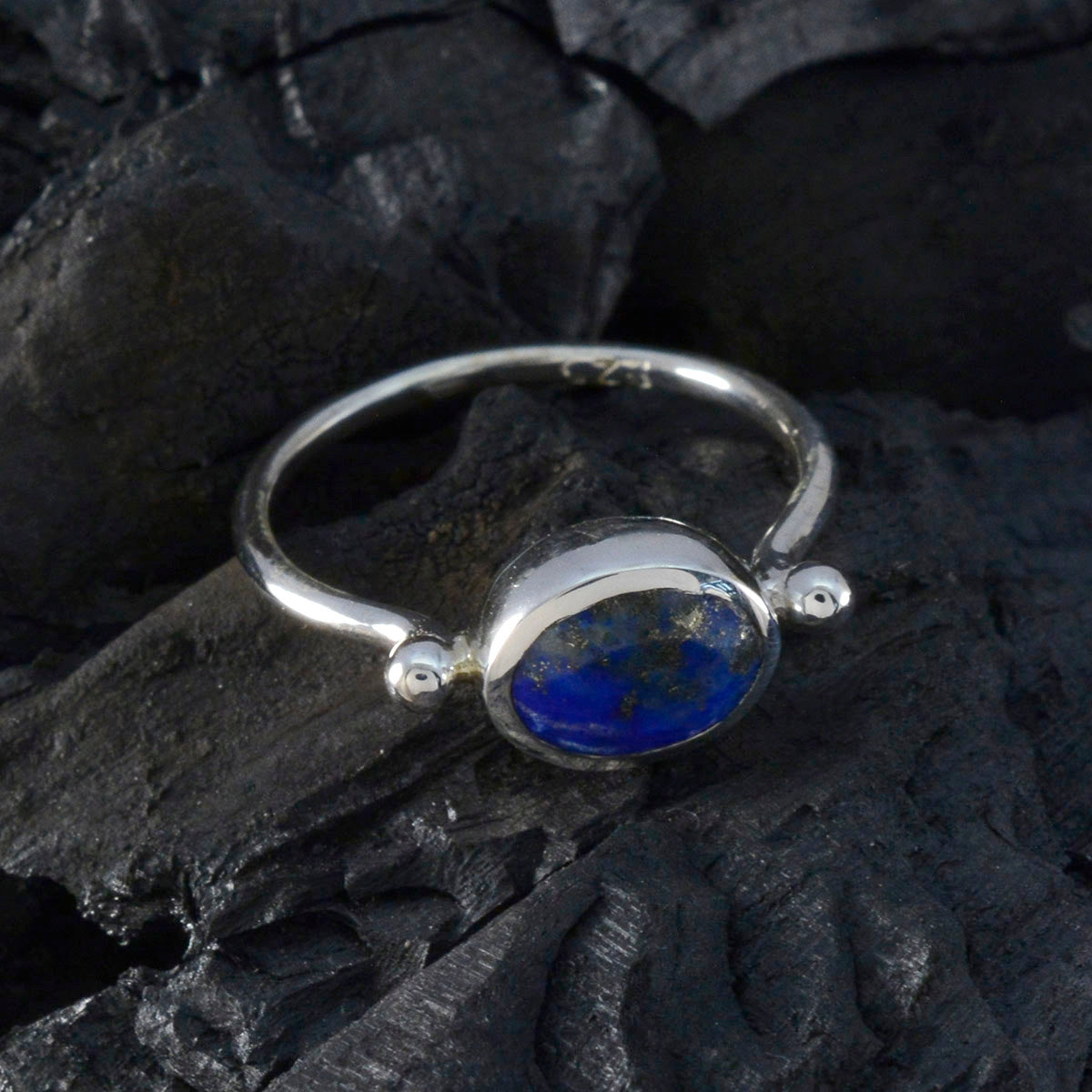 Lapis Lazuli Solitaire Japanese 92.5 Silver Blue Gemstone Dainty Contemporary Ring Jewelry