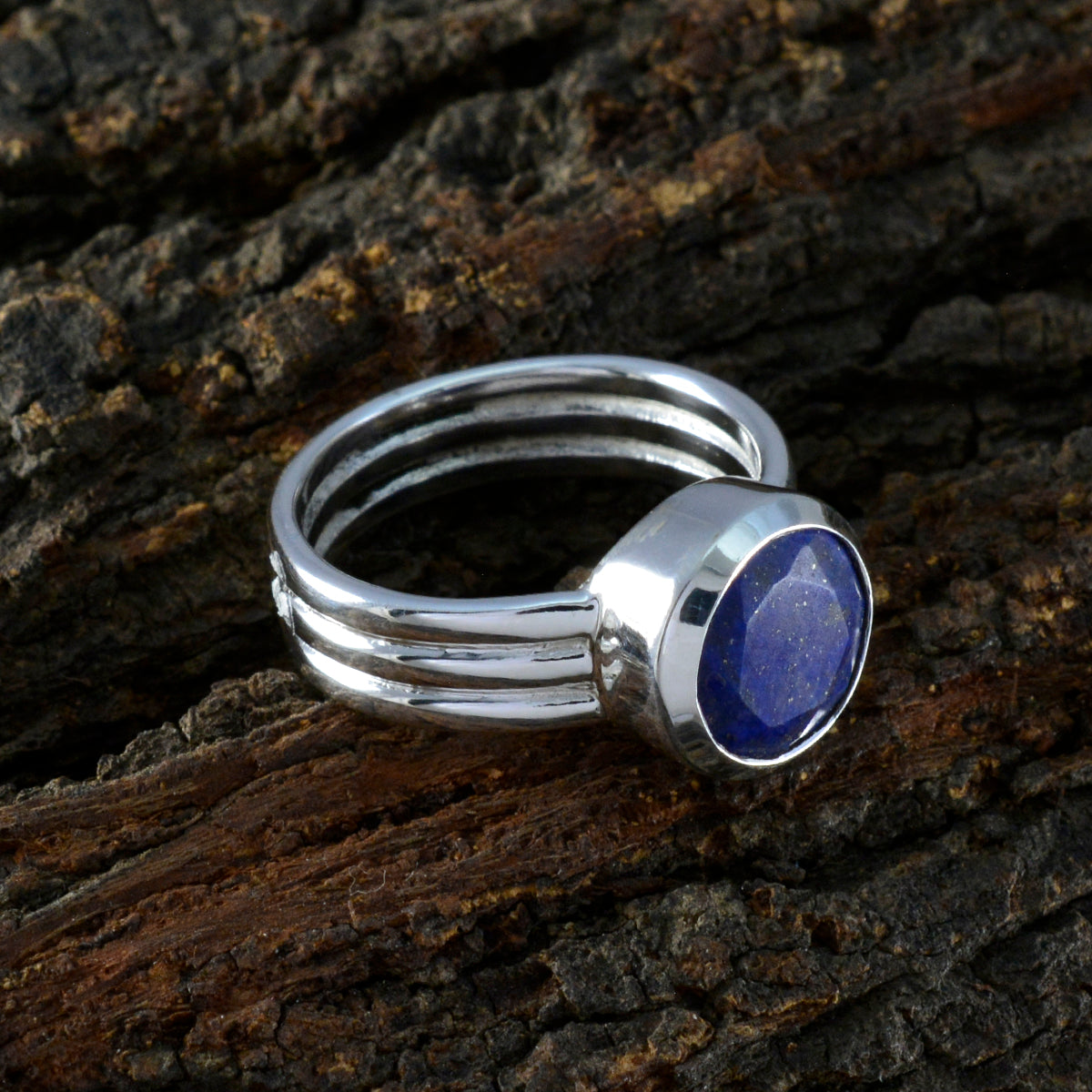 Lapis Lazuli Solitaire Russian Silver Blue Gemstones Eye catching Graceful Ring Jewellery