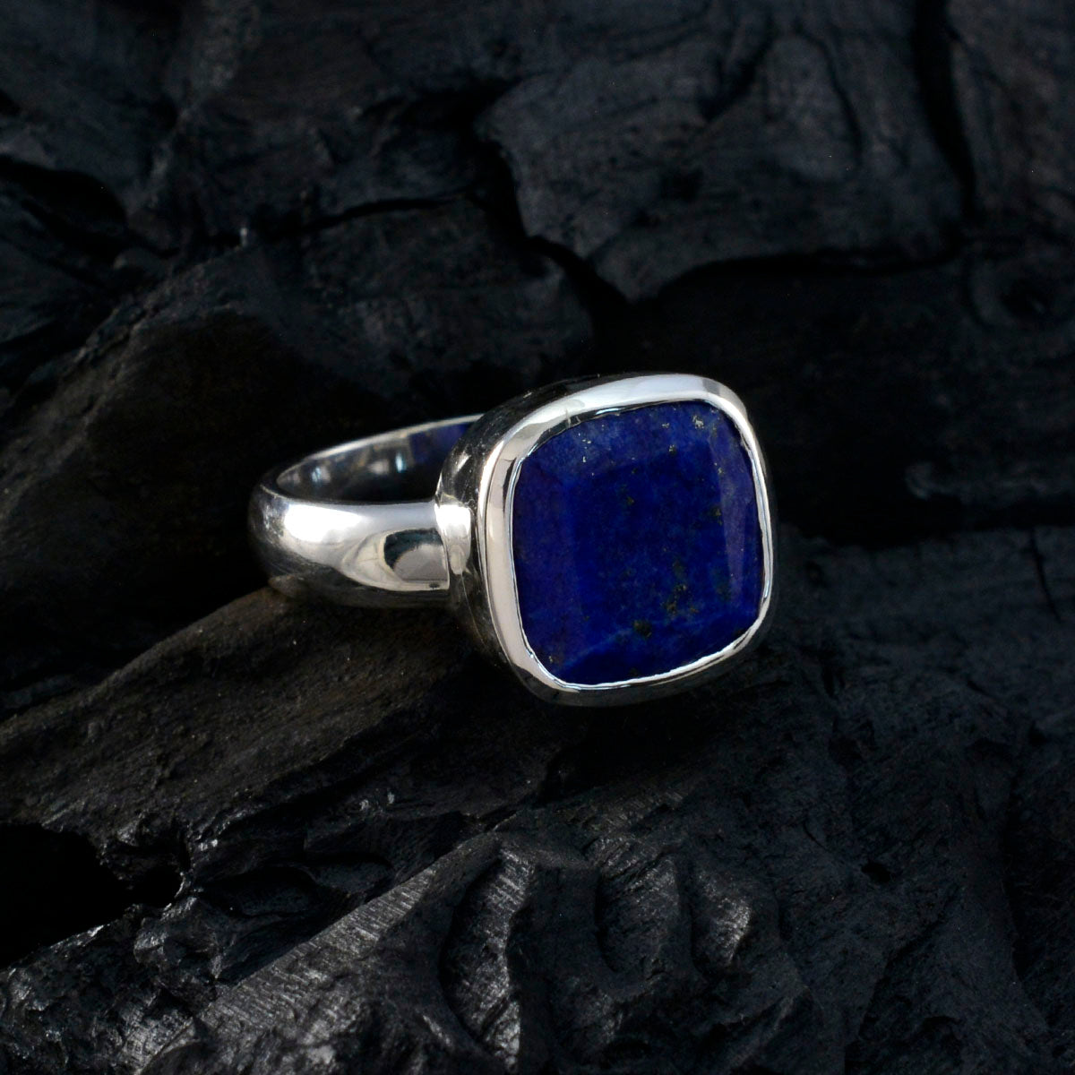 Lapis Lazuli Solitaire Egyptian Sterling Silver Blue Gemstones Eye catching Modern Ring Jewelry