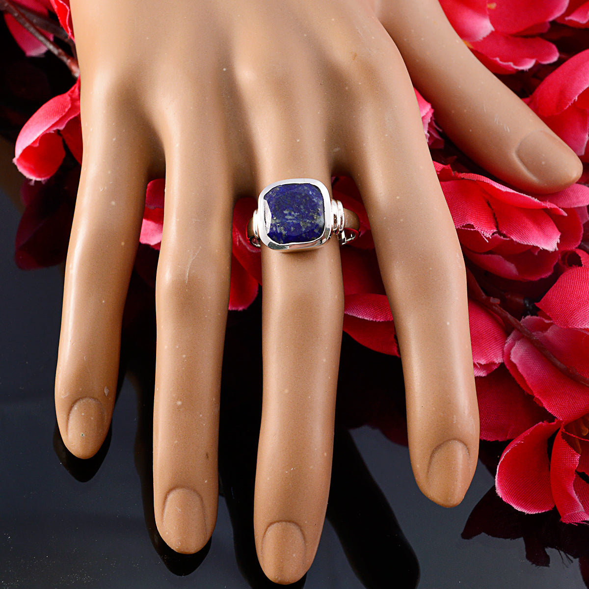 Lapis Lazuli Solitaire African 925 Silver Blue Gemstones Eye catching Armor Ring Jewellery