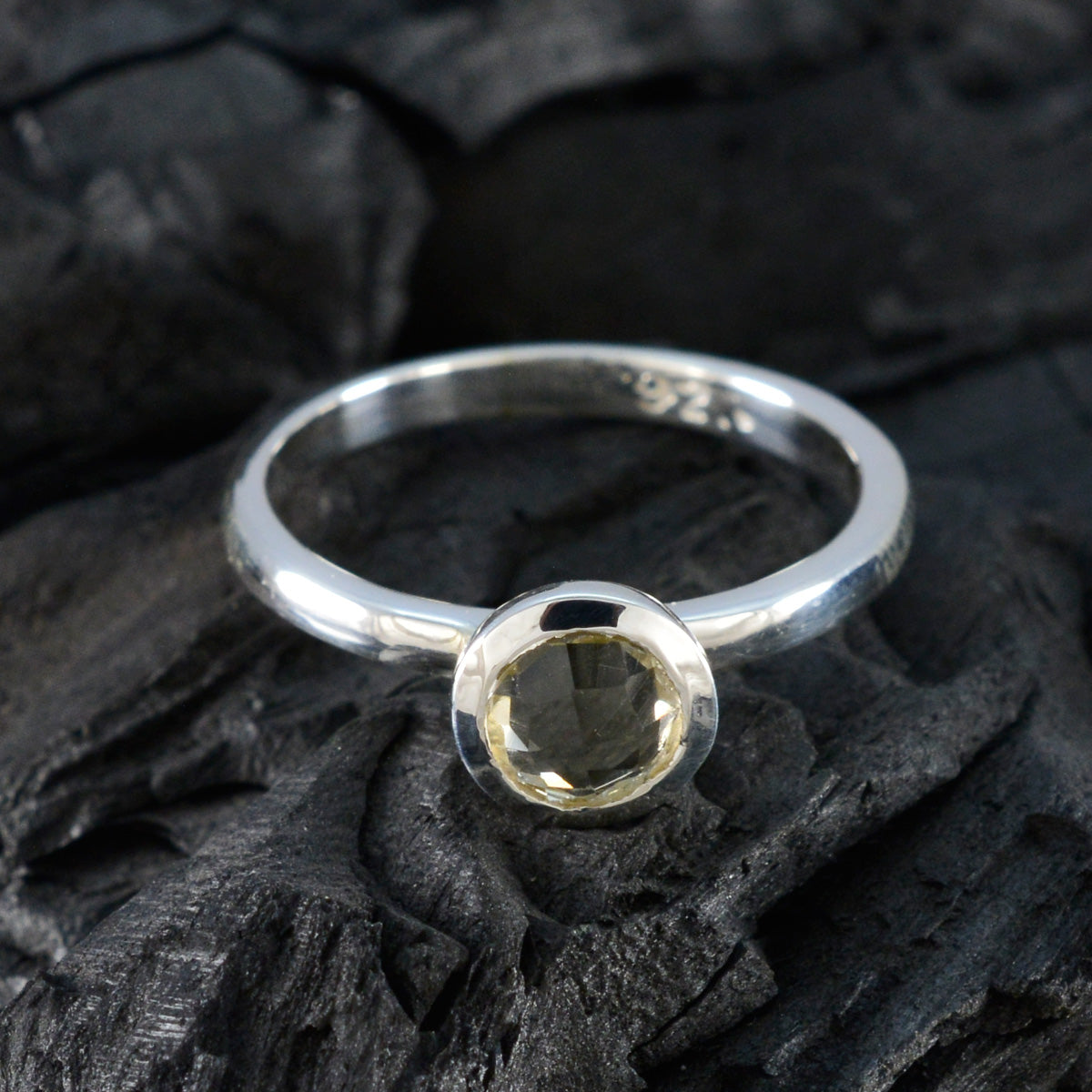Lemon Quartz Solitaire American 92.5 Silver Yellow Gemstones Dainty Trendy Ring Jewellery