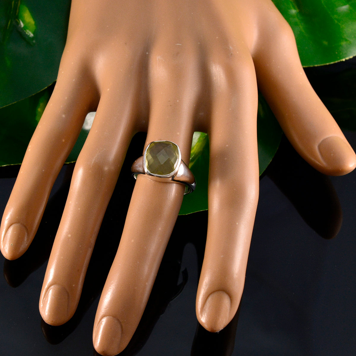 Lemon Quartz Solitaire German 92.5 Silver Yellow Gems Tiny Modern Ring Jewelry