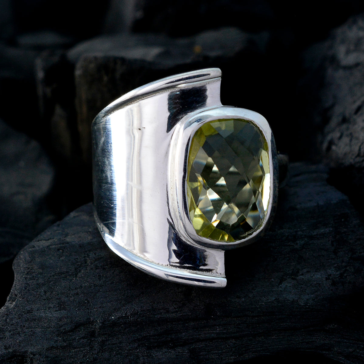 Lemon Quartz Solitaire Egyptian 92.5 Silver Yellow Gemstone Versatile Armor Ring Jewellery
