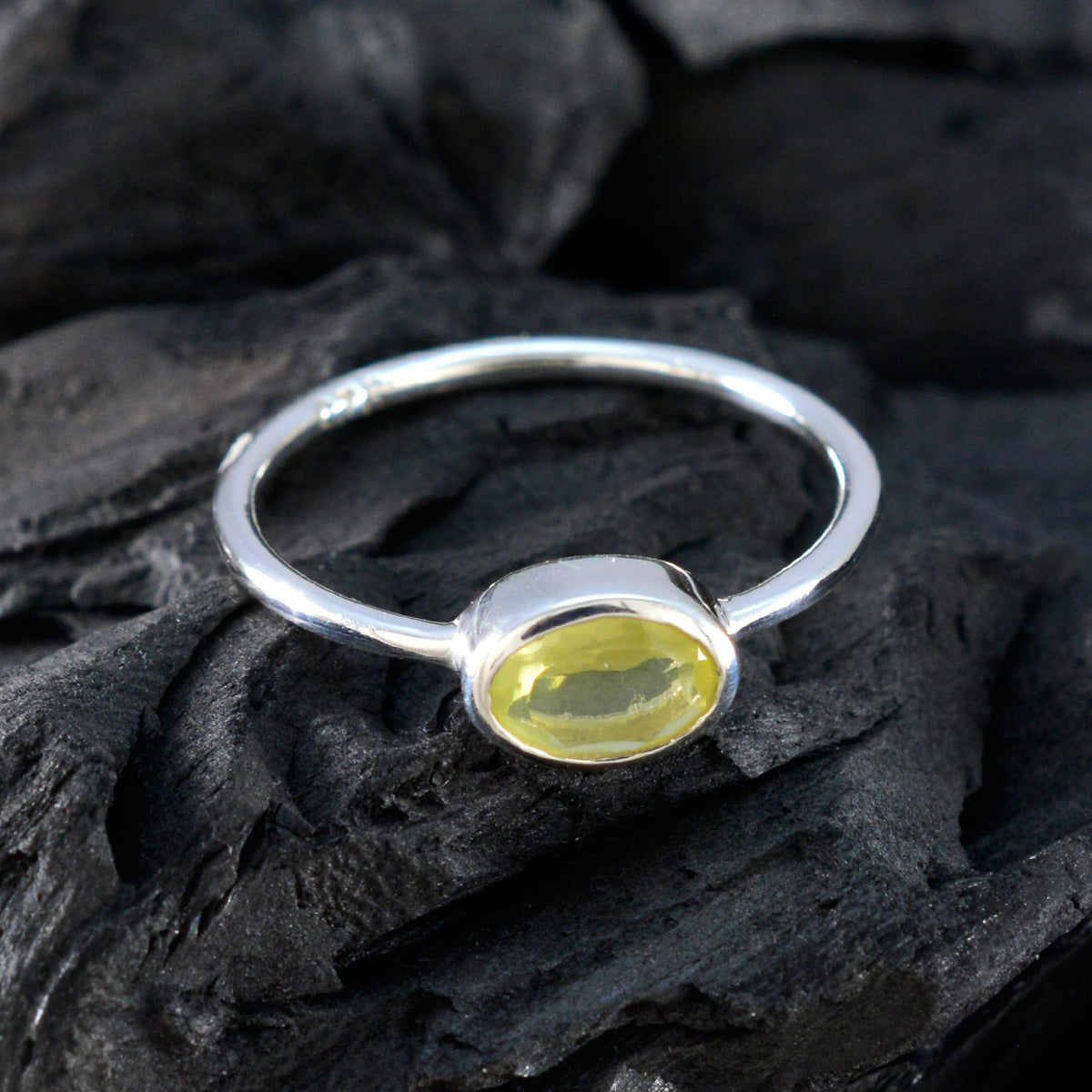 Lemon Quartz Solitaire American Sterling Silver Yellow Gemstones Elegant  Sophisticated Ring Jewelry