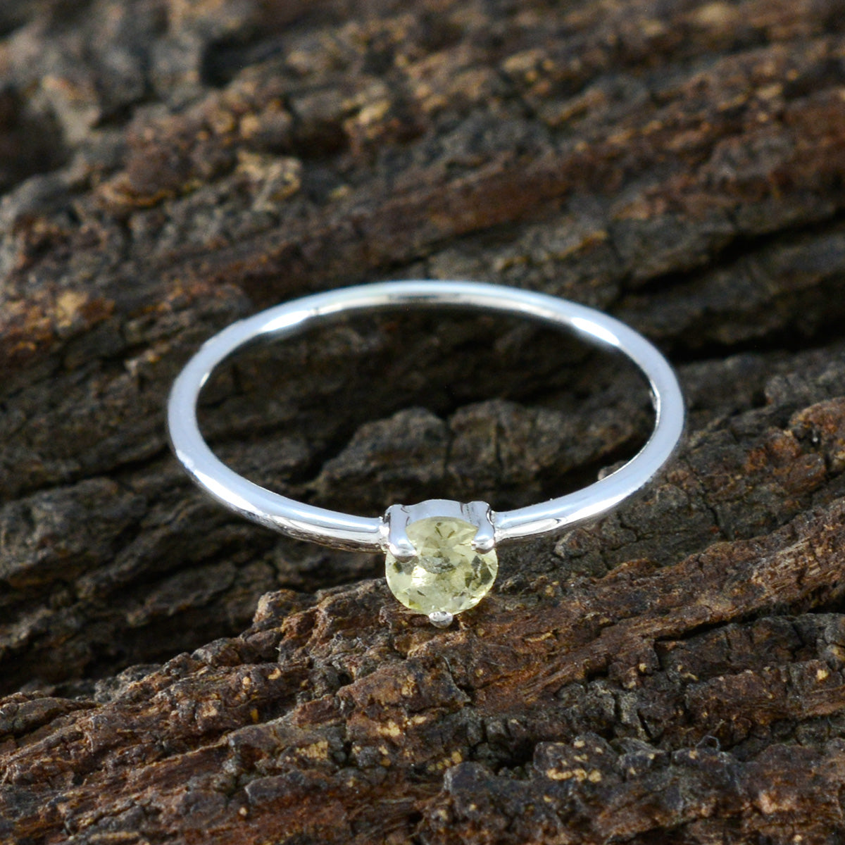 Lemon Quartz Solitaire American 92.5 Silver Yellow Gemstones Minimalist Glamorous Ring Jewellery
