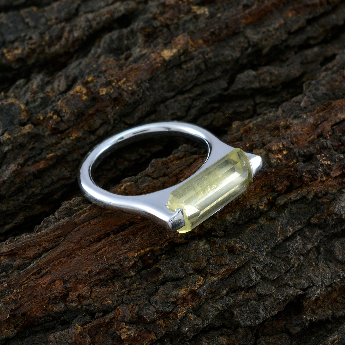 Lemon Quartz Solitaire French 92.5 Silver Yellow Gemstone Mid weight Fairytale Ring Jewellery