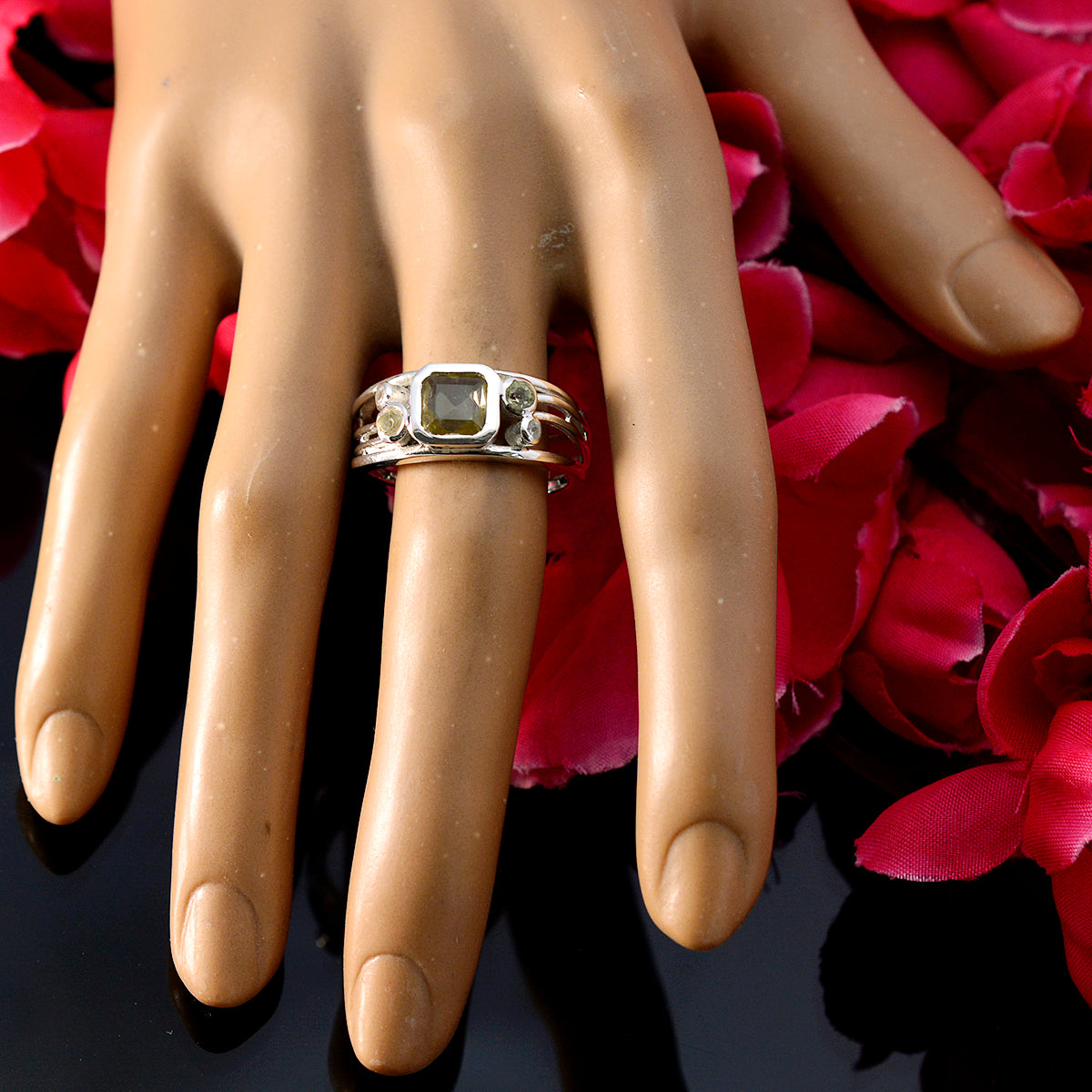 Lemon Quartz Penta Indian Sterling Silver Yellow Gemstones Minimal Cultural Ring Jewellery