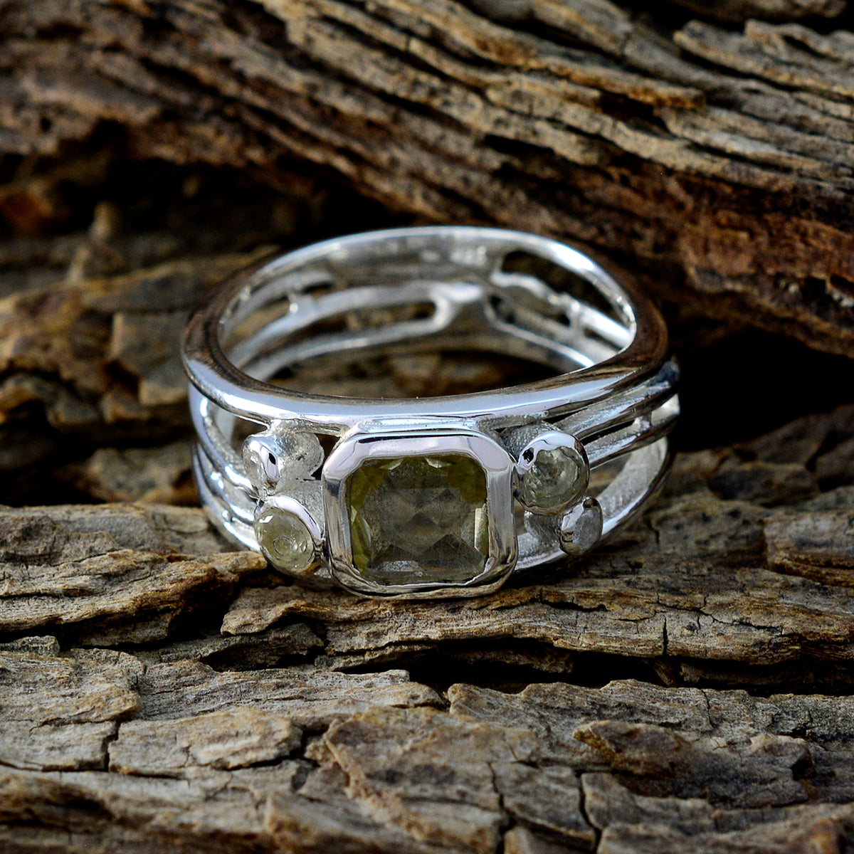 Lemon Quartz Penta Indian Sterling Silver Yellow Gemstones Minimal Cultural Ring Jewellery