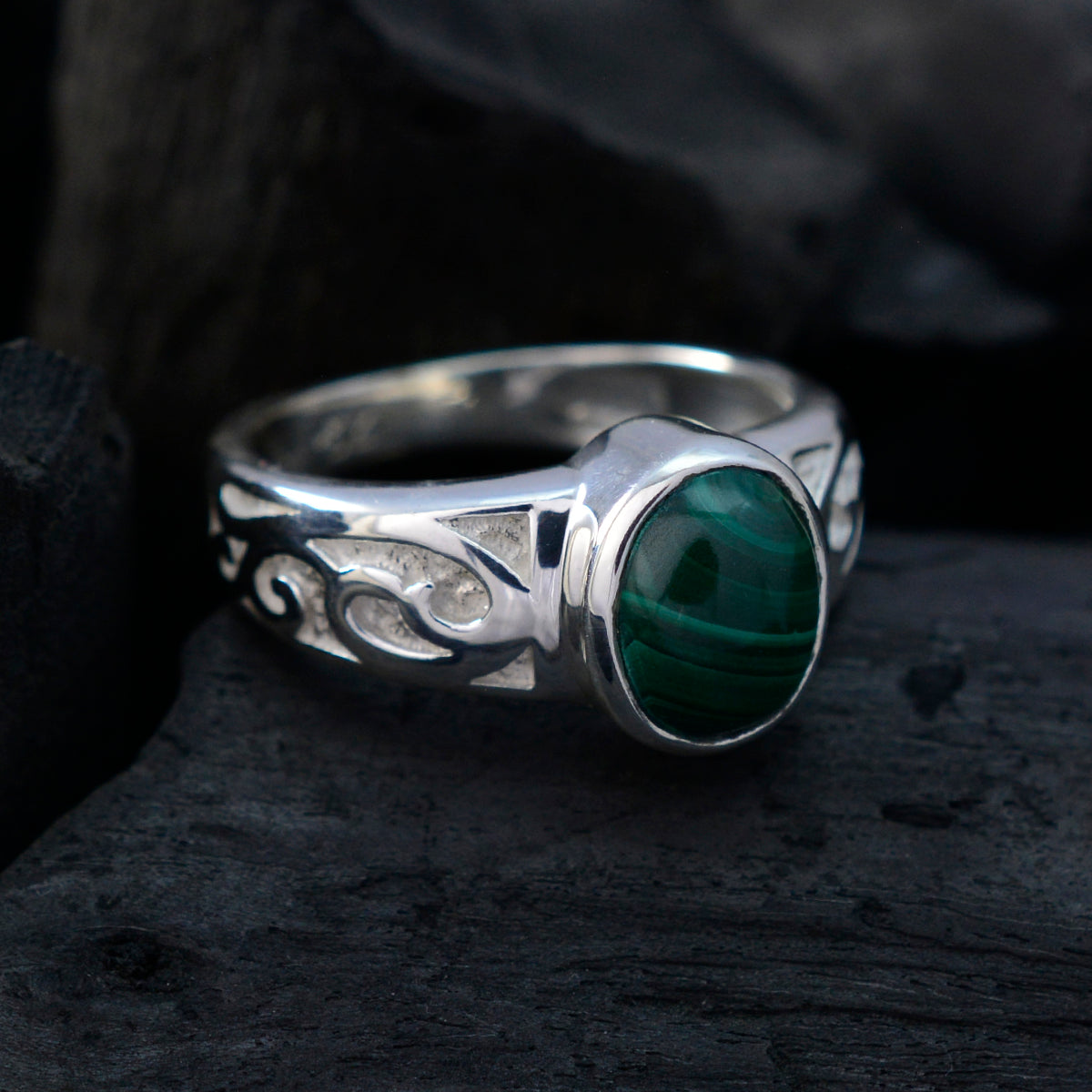 Malachit Solitär Indischer 92,5 Silber Grüne Edelsteine Minimaler zeitgenössischer Ringschmuck