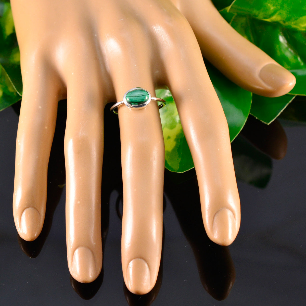 Malachite Solitaire Korean 925 Sterling Silver Green Gems Elegant  Graceful Ring Jewelry