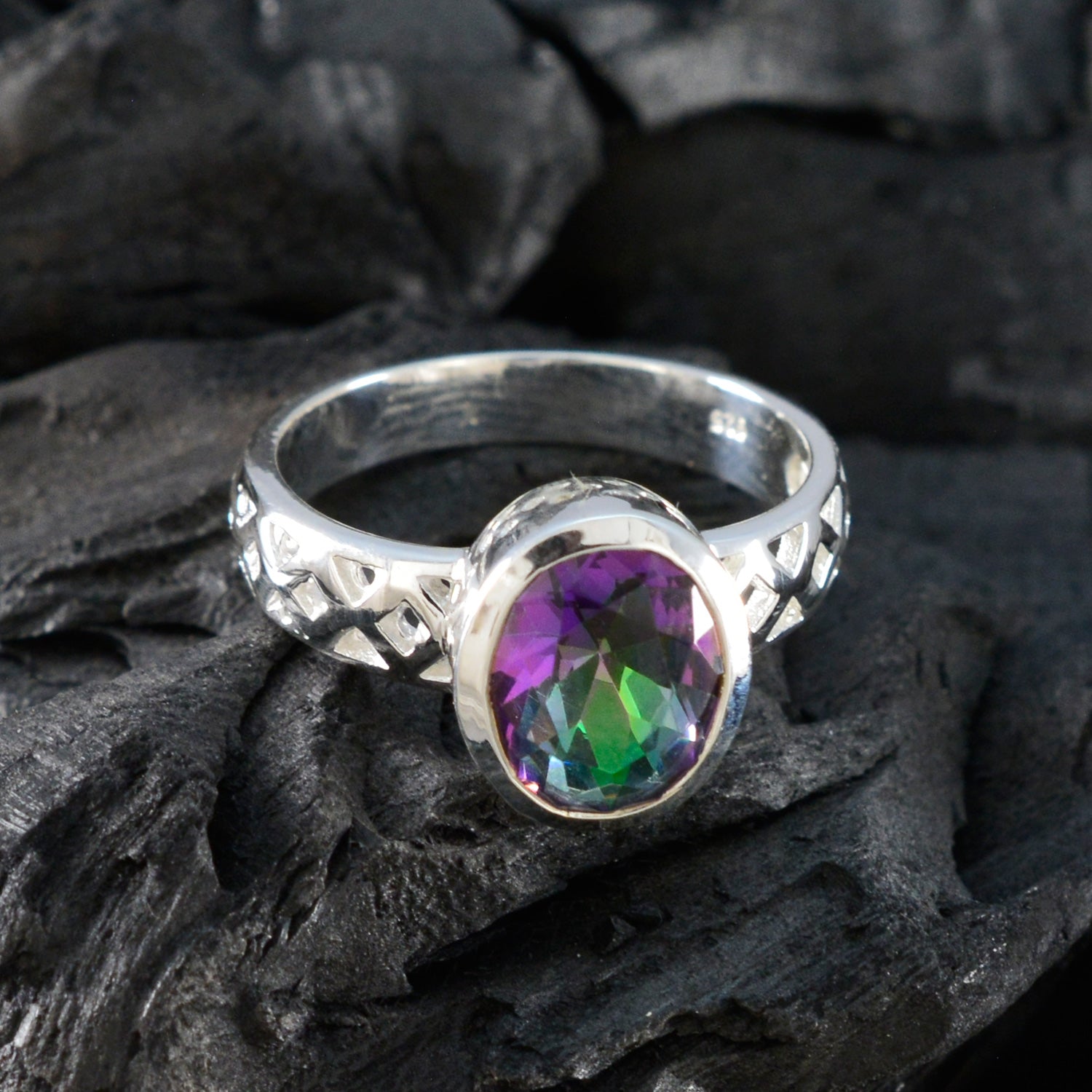 Mystic Quartz Solitaire French 925 Sterling Silver multicolor Gems Featherlight Artisan Ring Jewellery