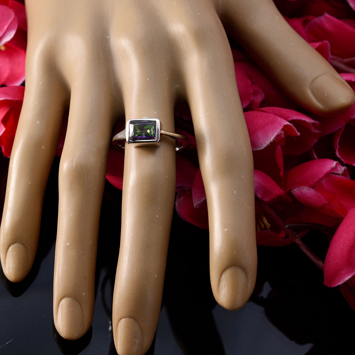 Mystic Quartz Solitaire French Silver multicolor Gemstones Featherlight Graceful Ring Jewelry