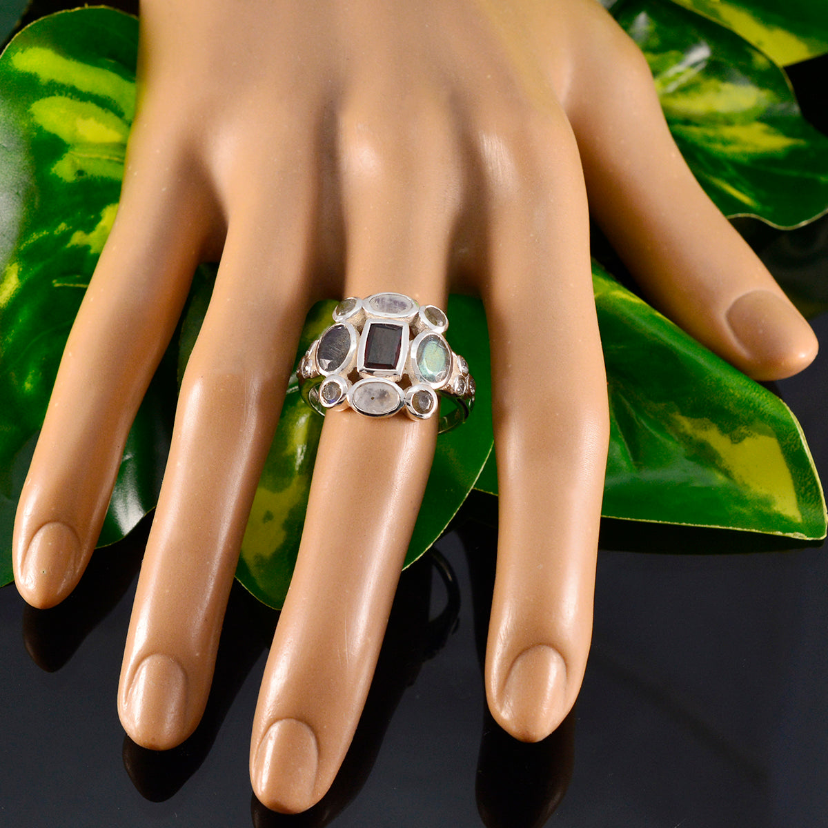 Multi Stone Navratna Indian 925 Silber mehrfarbige Edelsteine Klassischer Cocktailring Schmuck