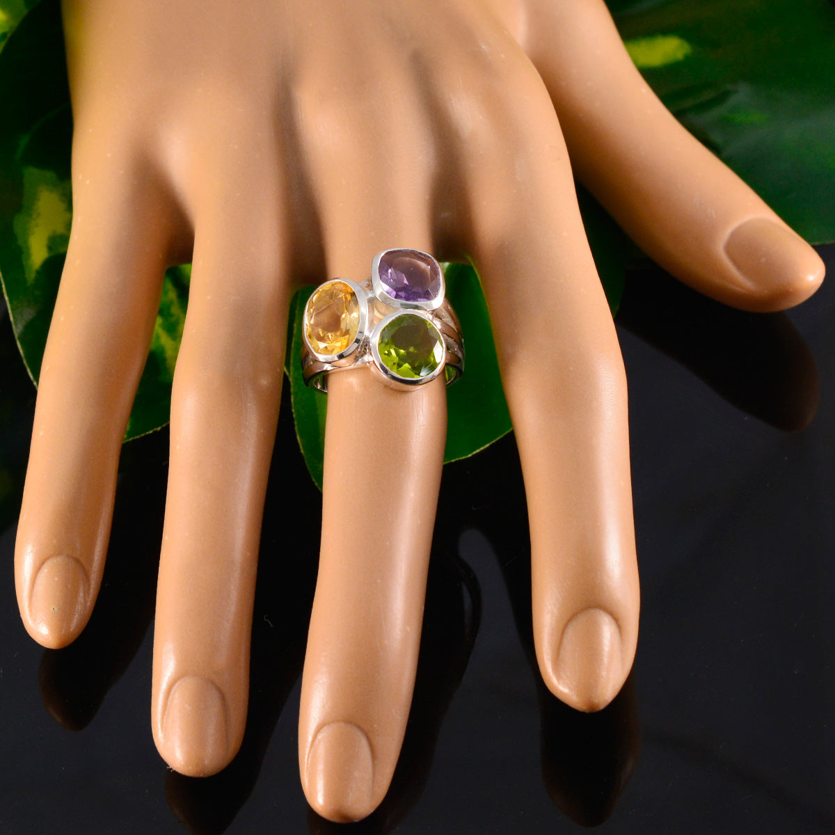 Multi-Stein-Trilogie, russisches 925er Silber, mehrfarbige Edelsteine, auffälliger Cocktailring, Schmuck