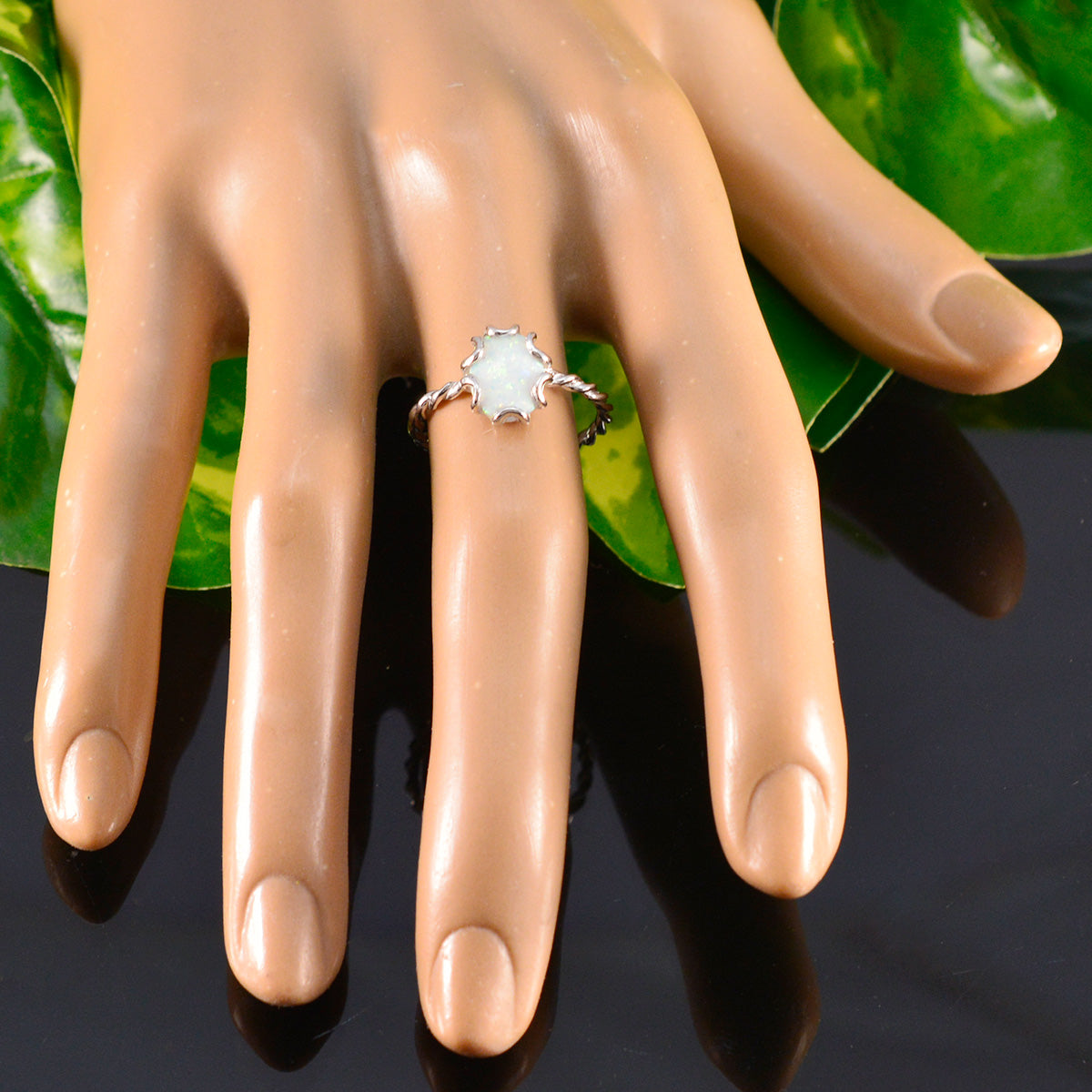 Created Opal Solitaire American 925 Silver White Gems Delicate Twist Ring Jewellery