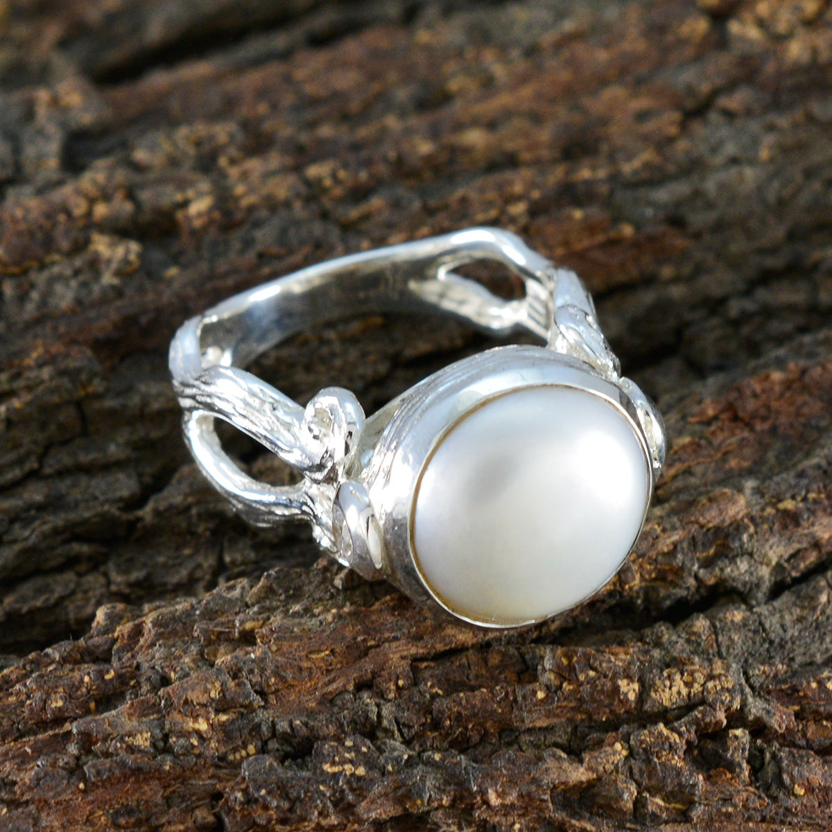 Pearl Solitaire Egyptian Sterling Silver White Gems Versatile Contemporary Ring Jewellery