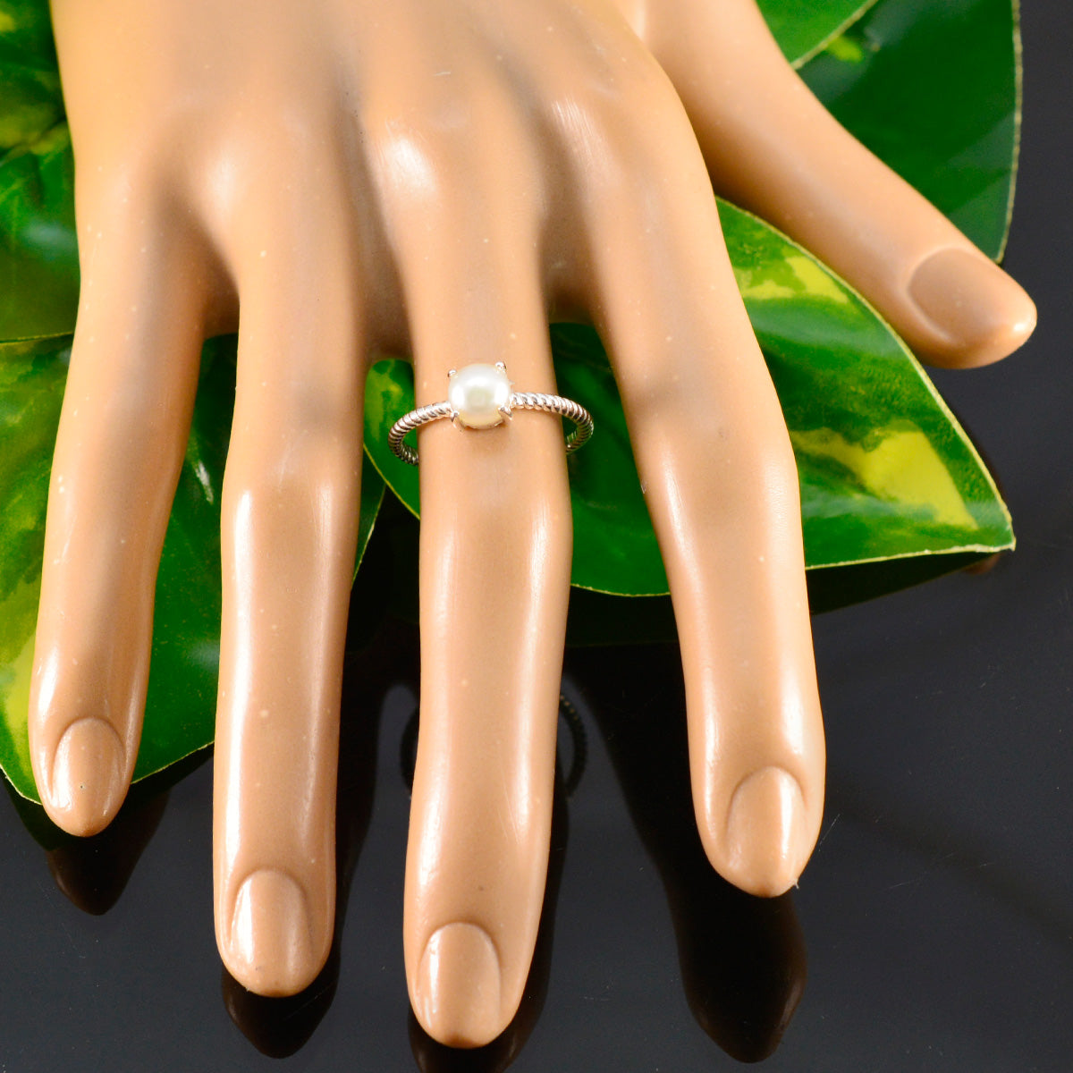 Pearl Solitaire Korean Sterling Silver White Gemstones Delicate Twist Ring Jewellery