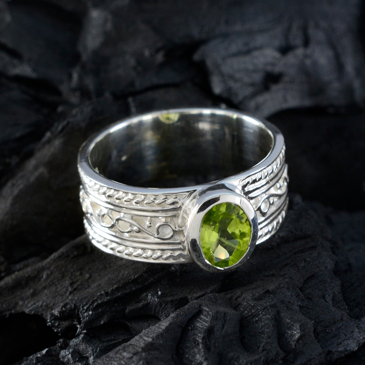 Peridot Solitär Afrikanischer 925 Sterling Silber Grüner Edelstein Mittelschwerer Art Deco Ring Schmuck