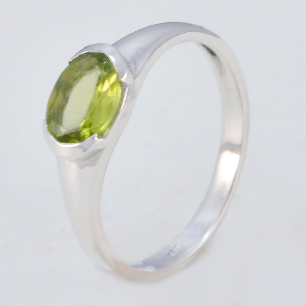 Peridot Solitaire Japanese Silver Green Gemstone Dainty Contemporary Ring Jewellery