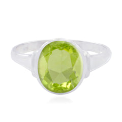 Peridot Solitär Afrikanisches Silber Grüne Edelsteine Minimal Traditioneller Ring Schmuck