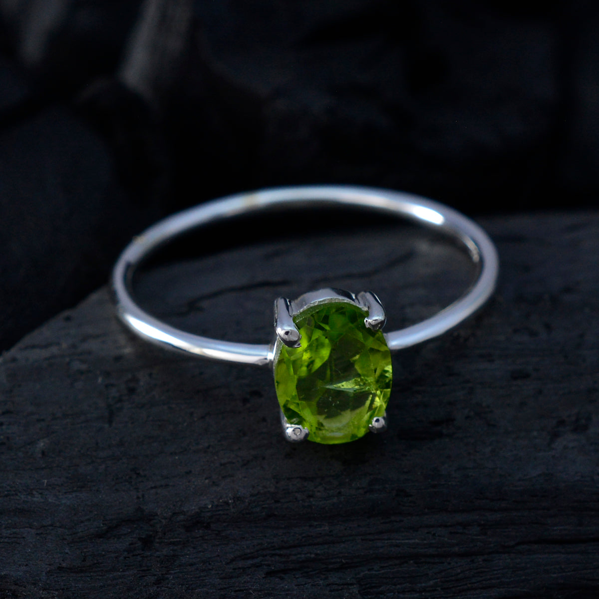 Peridot Solitaire American 925 Sterling Silver Green Gemstone Elegant  Glamorous Ring Jewellery