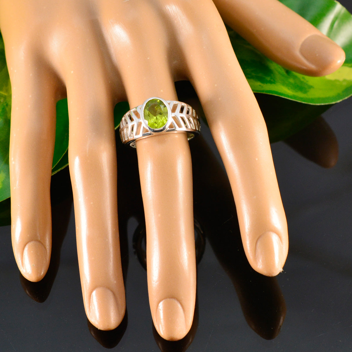 Peridot Solitaire German 925 Silver Green Gemstones Minimal Art Deco Ring Jewelry