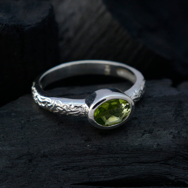 Peridot Solitaire Indian 92.5 Silver Green Gems Featherlight Twist Ring Jewellery