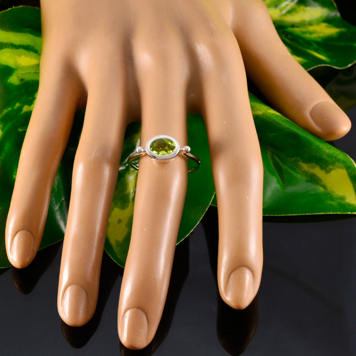 Peridot Solitaire Korean Sterling Silver Green Gemstone Dainty Modern Ring Jewellery