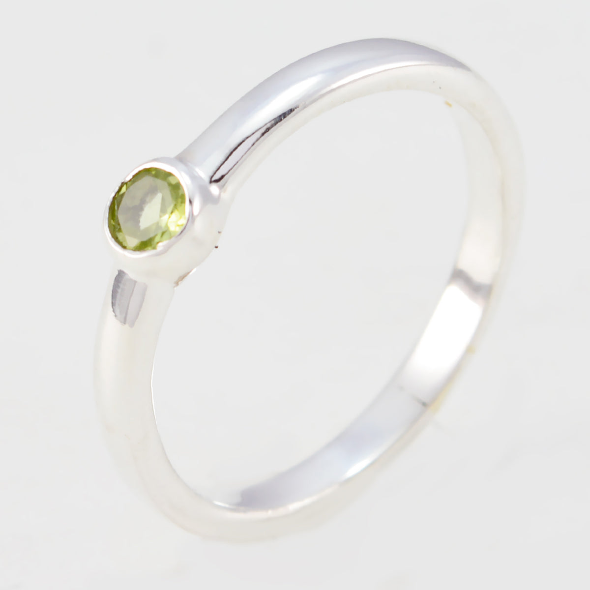 Peridot Solitaire Japanese 92.5 Silver Green Gems Delicate Sophisticated Ring Jewellery