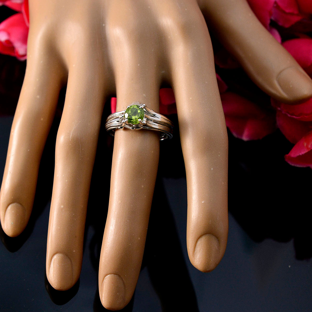 Peridot Solitaire African Silver Green Gems Classic Sophisticated Ring Jewelry