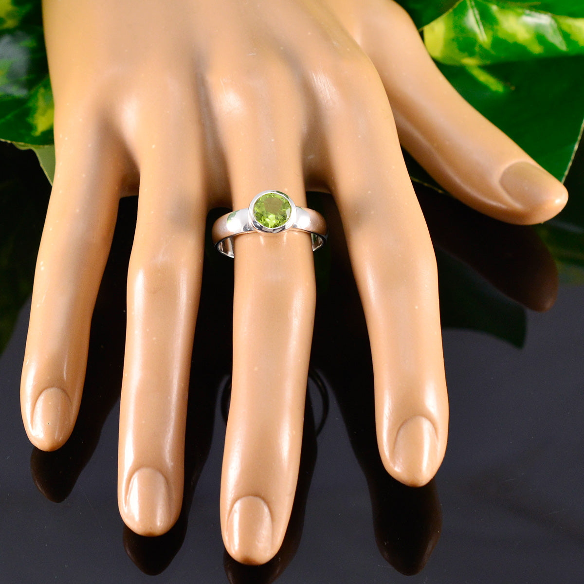 Peridot Solitaire German Silver Green Gems Tiny Fairytale Ring Jewelry
