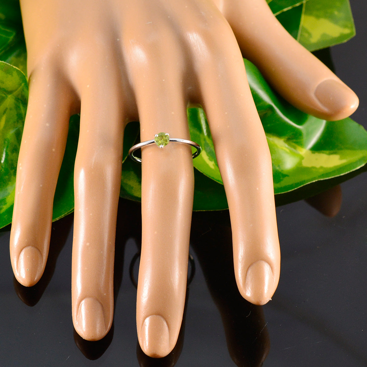 Peridot Solitaire Japanese Silver Green Gemstone Minimalist Modern Ring Jewellery