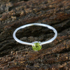 Peridot Solitaire Japanese Silver Green Gemstone Minimalist Modern Ring Jewellery