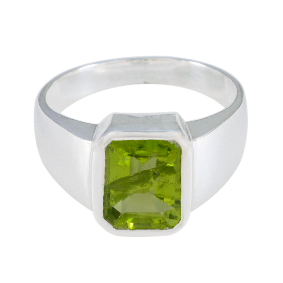 Peridot Solitaire Egyptian 92.5 Silver Green Gems Eye catching Trendy Ring Jewellery