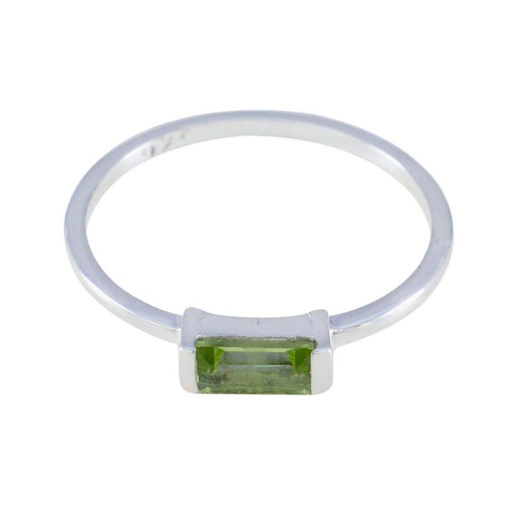Peridot Solitaire Korean Silver Green Gemstone Elegant  Graceful Ring Jewellery